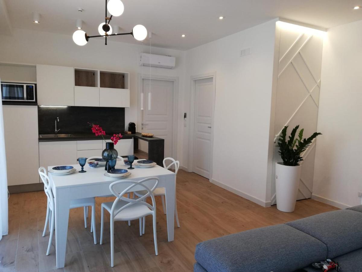 Strettomare-Business & Travel Apartment Reggio Calabria Exterior photo