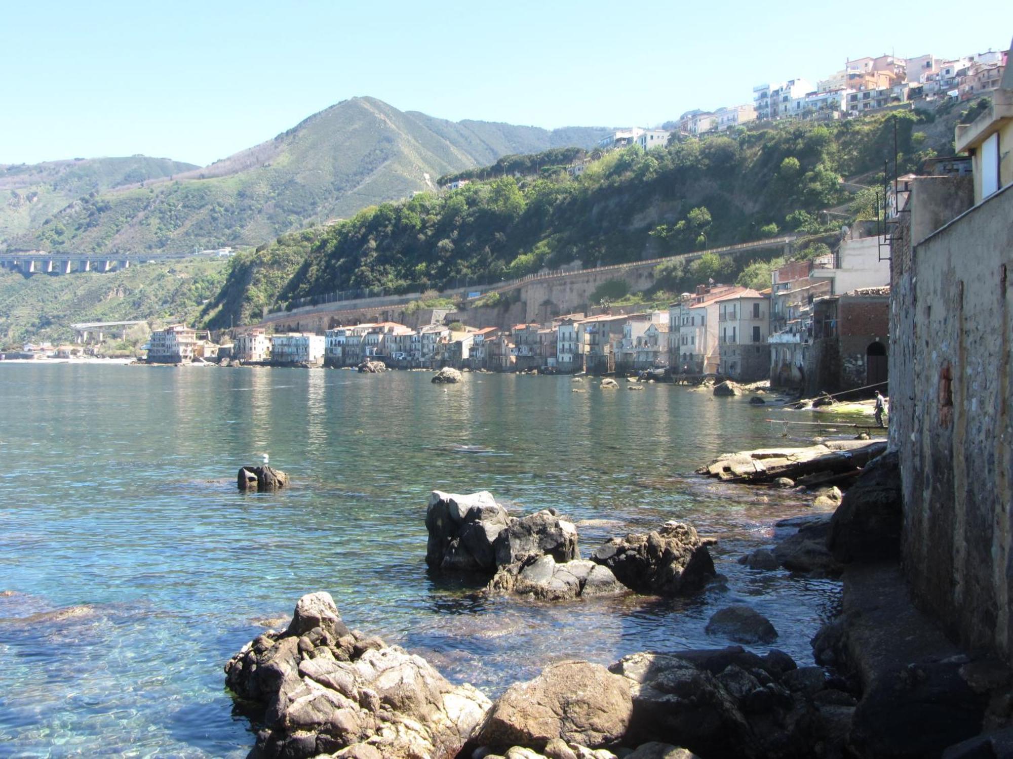 Strettomare-Business & Travel Apartment Reggio Calabria Exterior photo